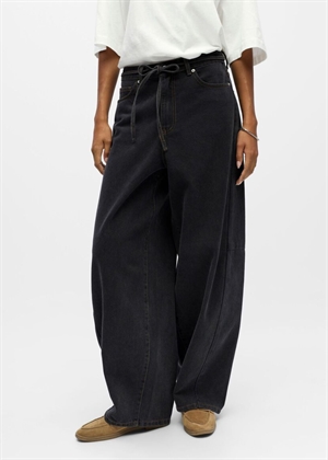 Moji Elsa mw super barrel jeans Black Denim Object 